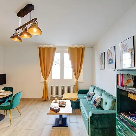 Le Nemesia - Proche Gare De Apartment *